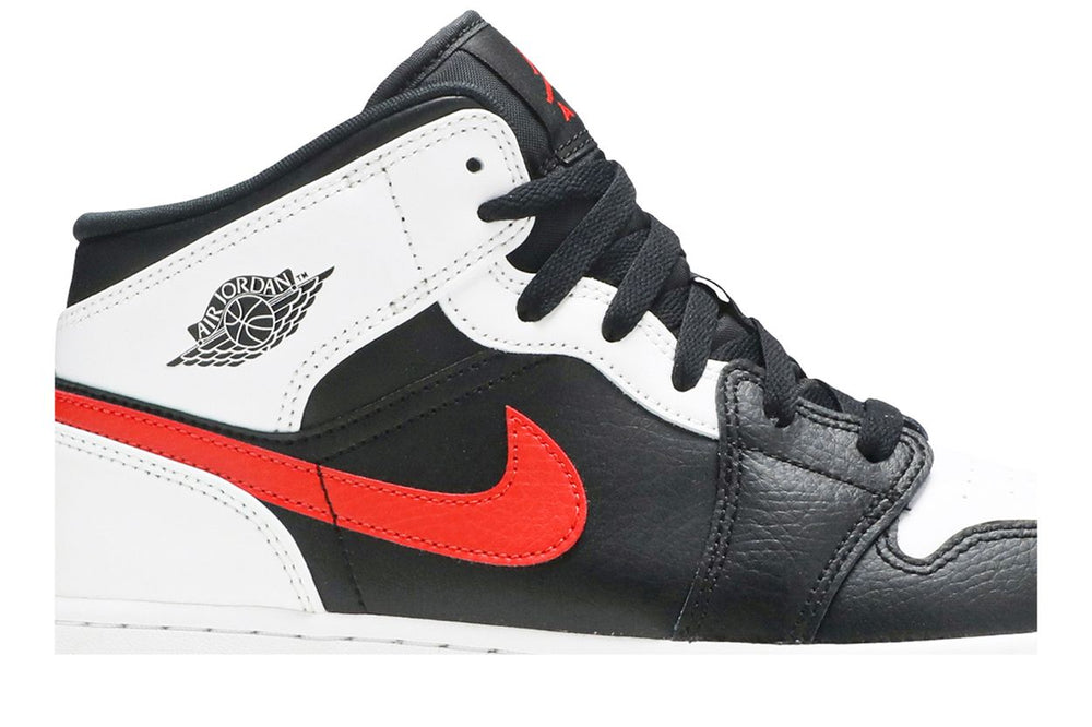Air Jordan 1 Mid GS 'Chile Red'