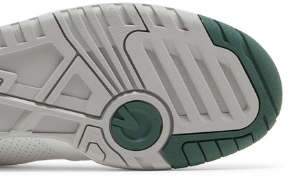 New Balance 550 'Nightwatch Green' (image 5 of 8)