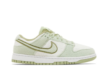 Nike Wmns Dunk Low SE 'Fleece - Honeydew'