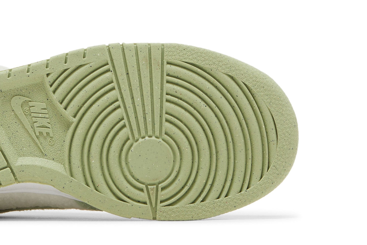 Nike Wmns Dunk Low SE 'Fleece - Honeydew'