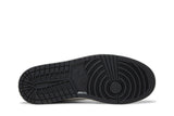 Air Jordan 1 Retro High OG 'Washed Black' view 4