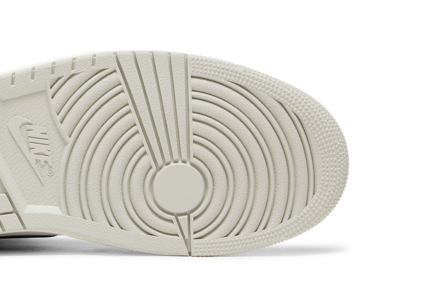 Air Jordan 1 Retro High OG 'White Cement' (image 6 of 8)