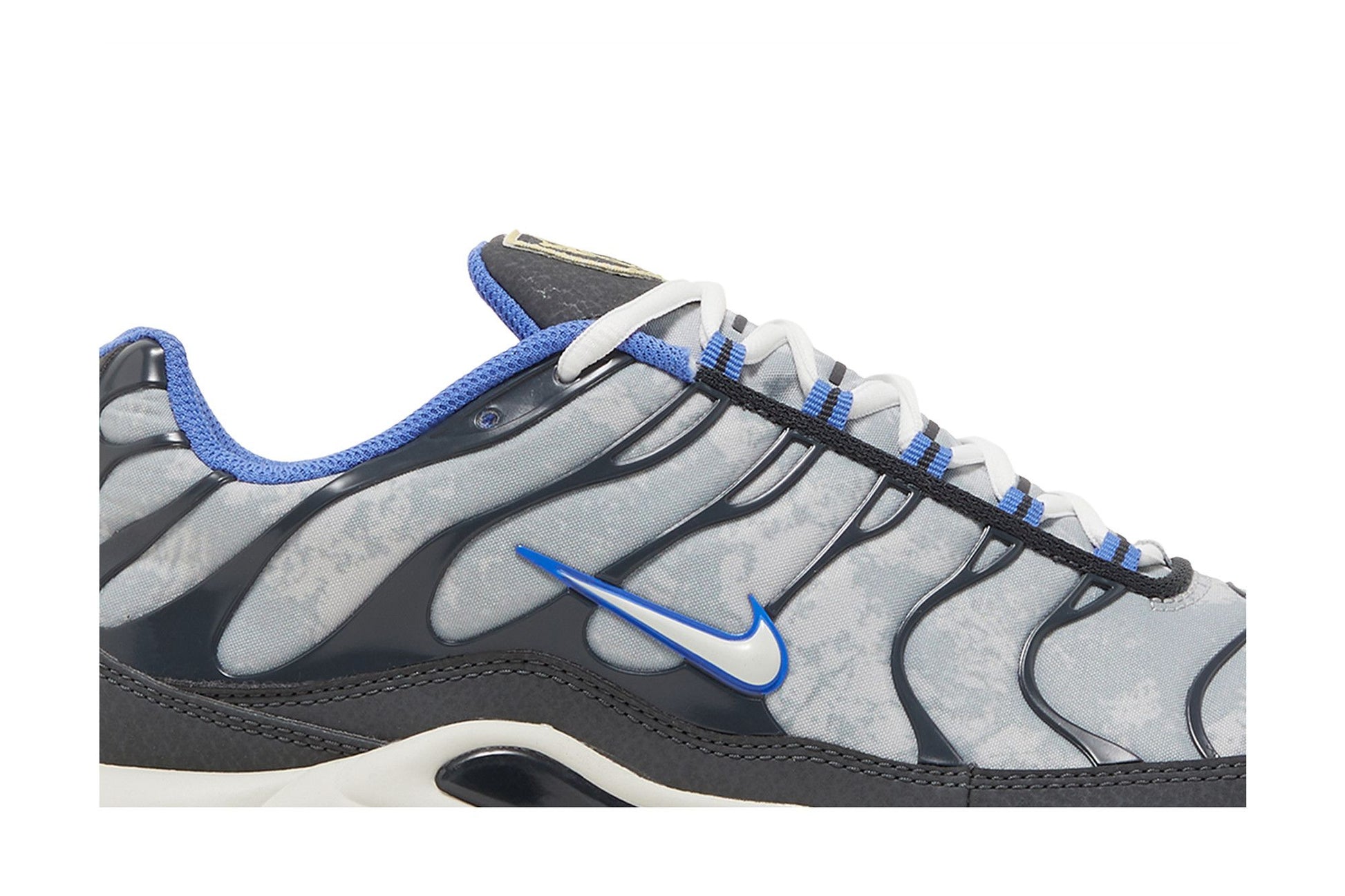 Nike Air Max Plus SE 'Social FC' (image 3 of 8)