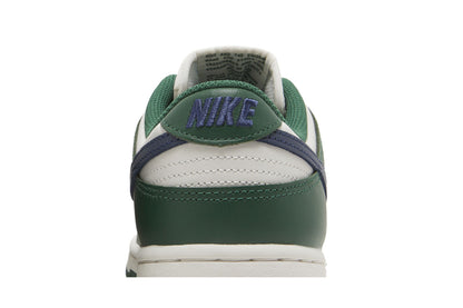 Nike Wmns Dunk Low 'Gorge Green'