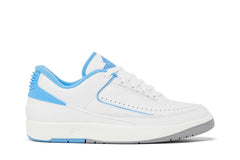 Air Jordan 2 Retro Low 'UNC' view 1