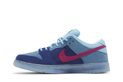 Run The Jewels x Nike Dunk Low SB '4/20'