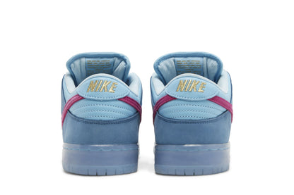 Run The Jewels x Nike Dunk Low SB '4/20'