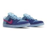 Run The Jewels x Nike Dunk Low SB '4/20' view 8