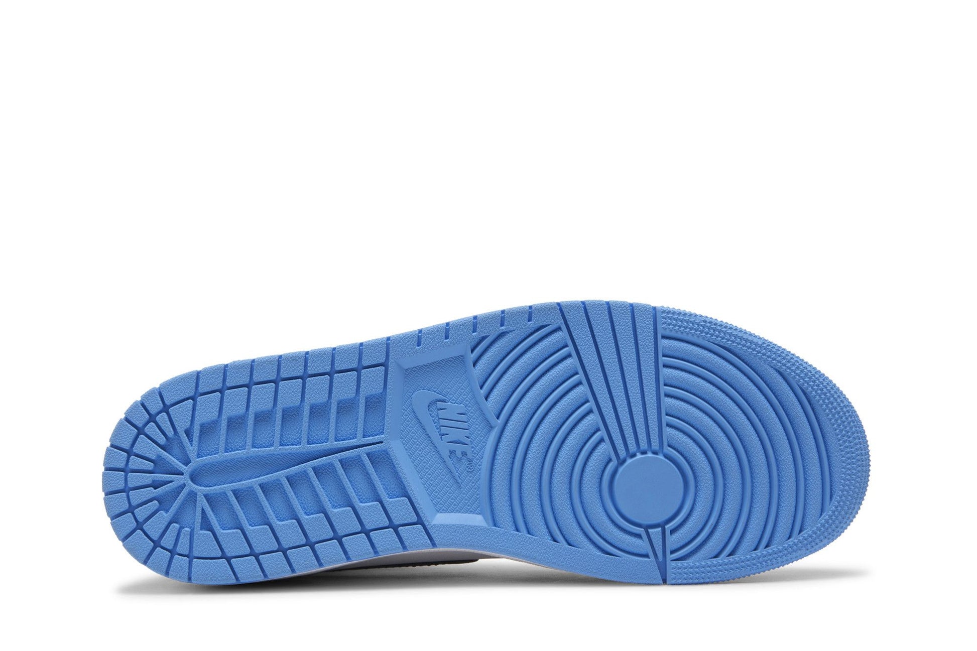 Air Jordan 1 Retro High OG 'UNC Toe' (image 5 of 8)