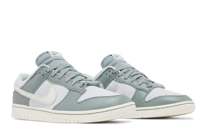 Nike Dunk Low 'Mica Green'