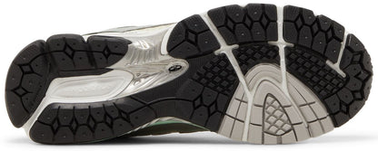 Aime Leon Dore x New Balance 1906R 'Green' (image 4 of 8)