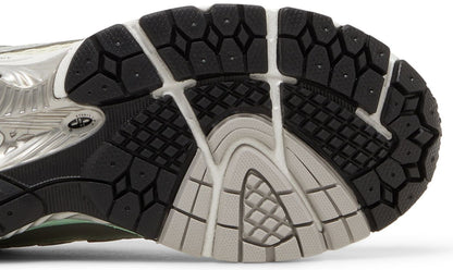 Aime Leon Dore x New Balance 1906R 'Green' (image 5 of 8)