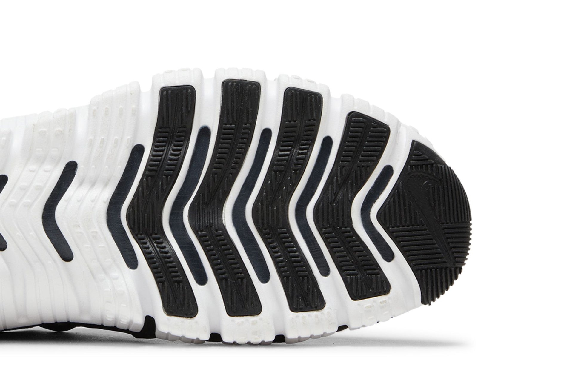 Nike Free Metcon 5 'Black White' (image 6 of 8)