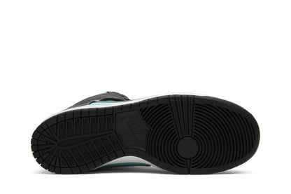 Diamond Supply Co. x Nike Dunk High Premium SB 'Tiffany'