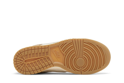 Nike Wmns Dunk Low SE 'Australia'