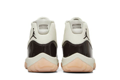 Wmns Air Jordan 11 Retro 'Neapolitan' view 6