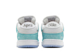 April Skateboards x Nike Dunk Low SB 'Turbo Green' view 6