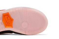 The Powerpuff Girls x Nike Dunk Low Pro SB QS PS 'Blossom' view 5