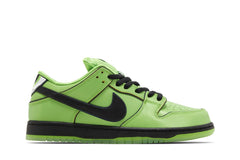 The Powerpuff Girls x Nike Dunk Low Pro SB QS 'Buttercup' view 1