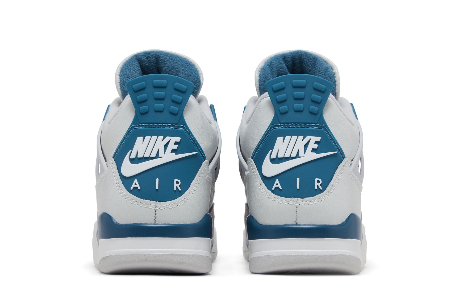 Air Jordan 4 Retro 'Military Blue' 2024 (image 7 of 8)