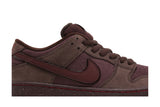 Nike Dunk Low Premium SB 'City of Love Collection - Burgundy Crush' view 2
