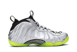 Nike Air Foamposite One Prm 'Metallic Camo' view 1