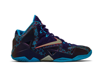 Nike LeBron 11 'Hornets'