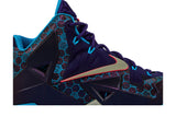 Nike LeBron 11 'Hornets' view 2