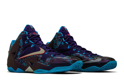Nike LeBron 11 'Hornets'