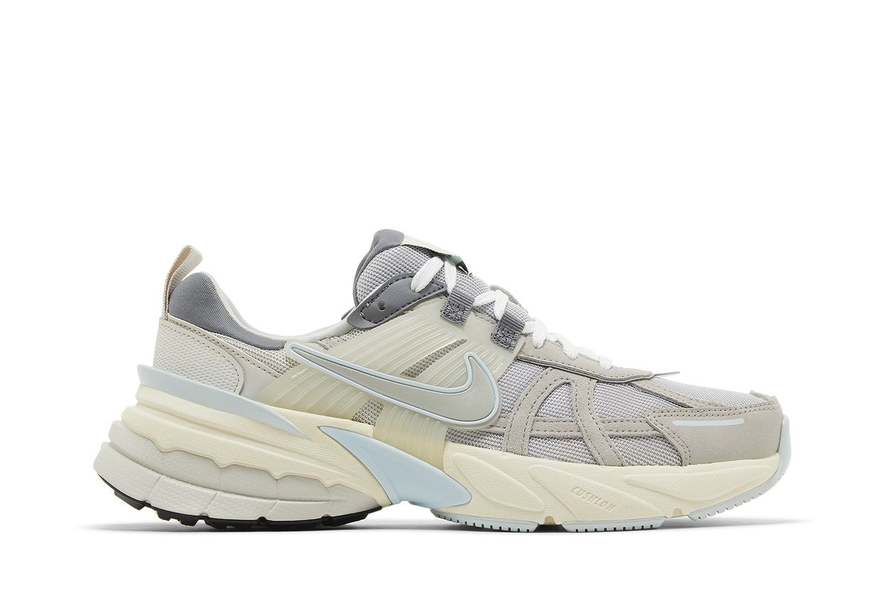 Nike Wmns V2K Run 'Light Bone Iron Ore'