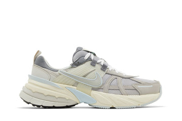 Nike Wmns V2K Run 'Light Bone Iron Ore'