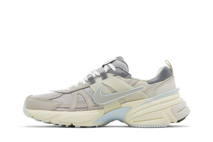 Nike Wmns V2K Run 'Light Bone Iron Ore' (image 4 of 8)