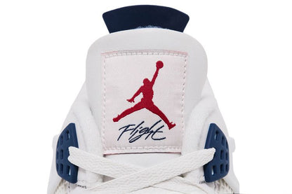 Nike SB Air Jordan 4 Retro SP "Summit White/Navy"