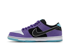 Hayley Wilson x Nike Dunk Low SB 'Court Purple' view 3