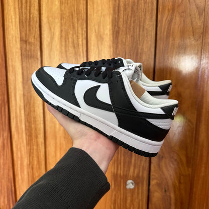 Nike Wmns Dunk Low Next Nature 'Black White - White Sockliner'