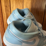 Wmns Air Jordan 1 Low 'Ice Blue' view 2