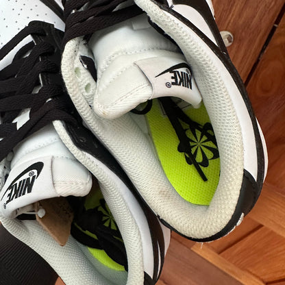 Nike Wmns Dunk Low Next Nature 'Black White - White Sockliner'