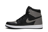 Air Jordan 1 Retro High OG 'Shadow' 2018 view 3