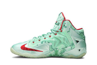 Nike LeBron 11 'Christmas'
