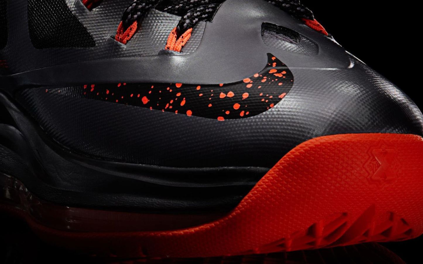 Nike LeBron 10 'Lava'