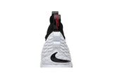 Nike LeBron 15 'Graffiti' view 7