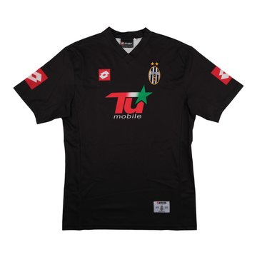 Juventus 2001-02 Away Shirt