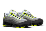 Nike Air VaporMax 95 'Neon' view 8