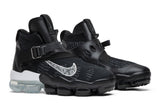 Nike Air VaporMax Premier Flyknit 'Black Metallic Silver' view 8