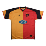Galatasaray 2001-02 Home Shirt view 1