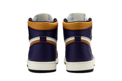 Air Jordan 1 Retro High SB 'LA To Chicago' view 6