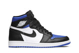 Air Jordan 1 Retro High OG 'Royal Toe' view 1