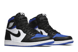 Air Jordan 1 Retro High OG 'Royal Toe' view 8