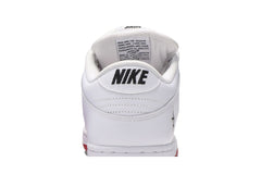 Supreme x Nike Dunk SB Low 'Varsity Red' view 7