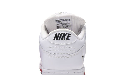 Supreme x Nike Dunk SB Low 'Varsity Red'